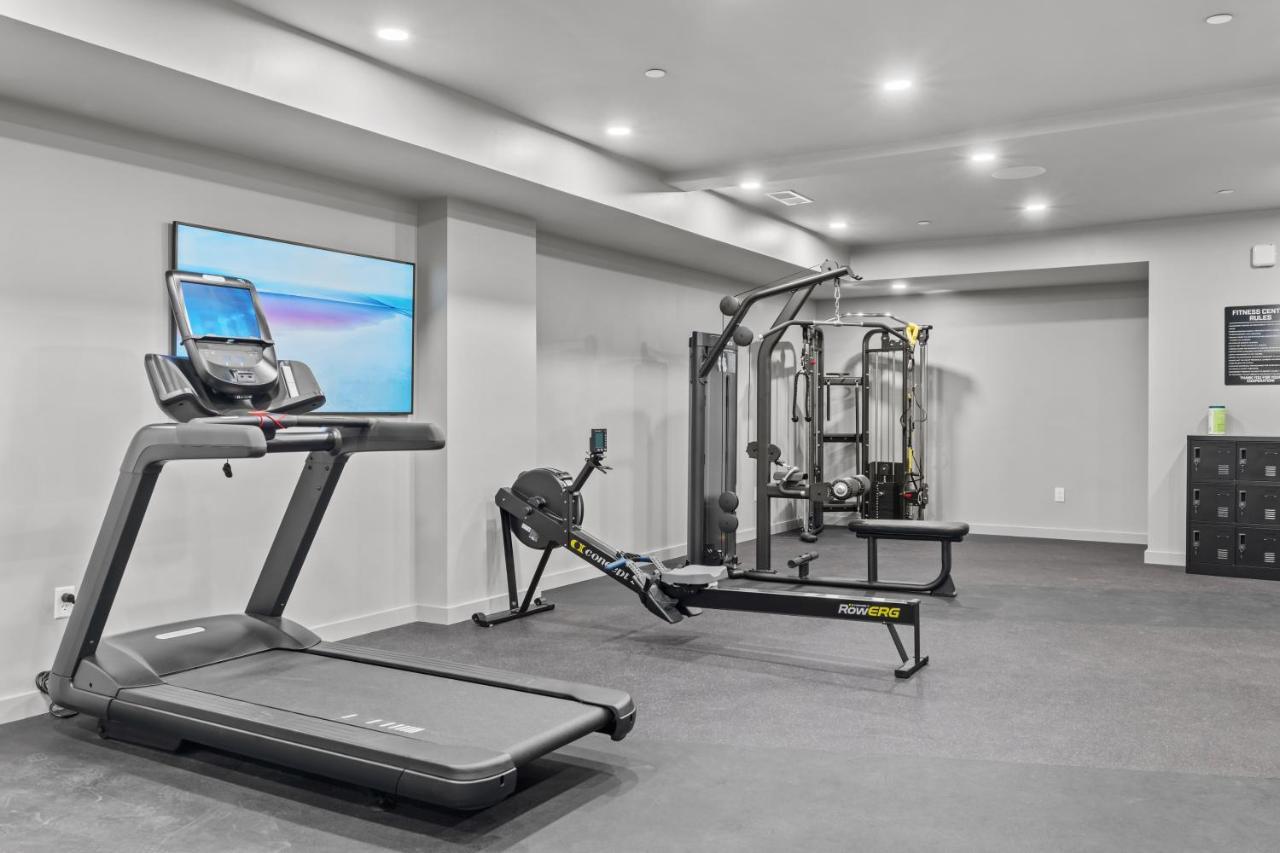 Skyline View, Pool, Gym, Balcony'S, Walk To Bway! Apartment Нашвил Екстериор снимка